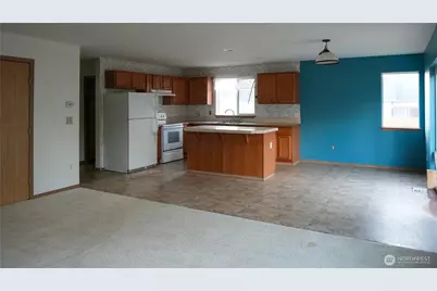 651 Milwaukee Boulevard S, Pacific, WA 98047 - Photo 5
