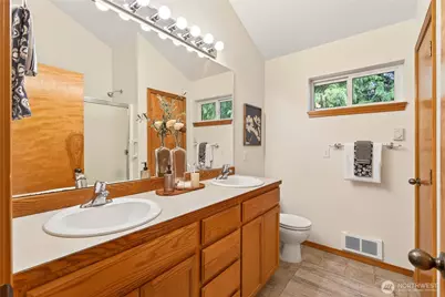 23933 SE 238th Street, Maple Valley, WA 98038 - Photo 15