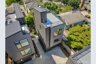 4107 25th Avenue SW, Seattle, WA 98106 - Photo 3