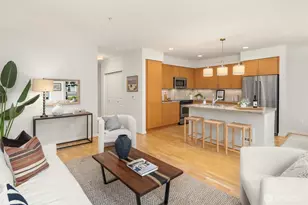 190 Harbor Square Loop NE, Bainbridge Island, WA 98110 - Photo 5