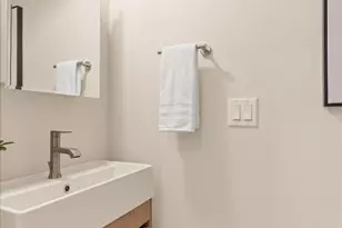 13702 37th Ave NE, Seattle, WA 98125 - Photo 7
