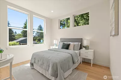 13702 37th Avenue NE, Seattle, WA 98125 - Photo 19
