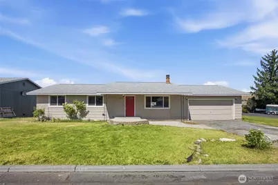 155 NE D Street, Ephrata, WA 98823 - Photo 1