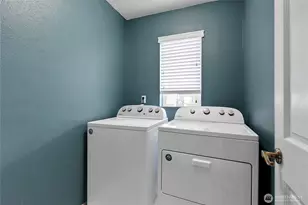 4014 219th St E, Spanaway, WA 98387 - Photo 21