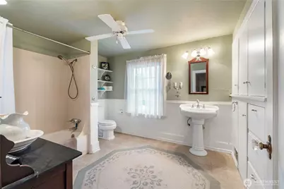 128 5th Avenue NW, Puyallup, WA 98371 - Photo 15