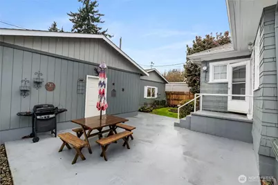 128 5th Avenue NW, Puyallup, WA 98371 - Photo 27