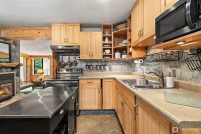 41 N Dow Place, Hoodsport, WA 98548 - Photo 9