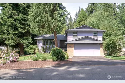 19306 74th Avenue W, Lynnwood, WA 98036 - Photo 1