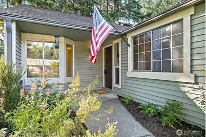 651 Malibu Drive SE, Lacey, WA 98503 - Photo 3