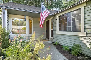651 Malibu Dr SE, Lacey, WA 98503 - Photo 3