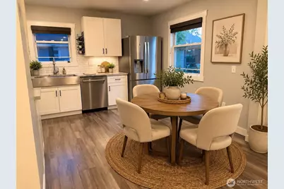1204 4th Avenue SE, Puyallup, WA 98372 - Photo 5