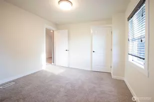 1204 4th Ave SE, Puyallup, WA 98372 - Photo 13