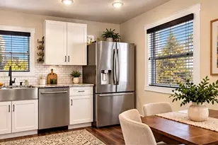 1204 4th Ave SE, Puyallup, WA 98372 - Photo 9