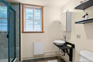 2804 Prosch Ave W, Seattle, WA 98119 - Photo 23