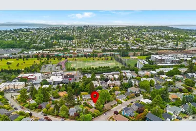 2804 Prosch Avenue W, Seattle, WA 98119 - Photo 35