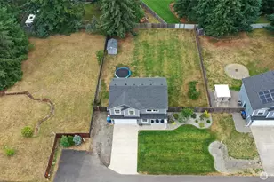 303 135th Pl SE, Rainier, WA 98576 - Photo 35