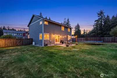 303 135th Place SE, Rainier, WA 98576 - Photo 33