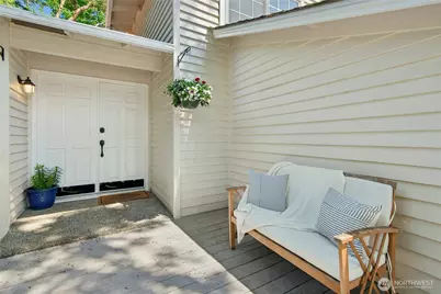 7814 NE 135th Place, Kirkland, WA 98034 - Photo 3
