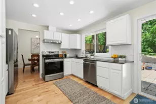 7814 NE 135th Pl, Kirkland, WA 98034 - Photo 9