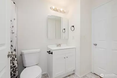 7300 Trica Avenue NE, Bremerton, WA 98311 - Photo 13
