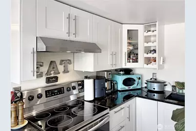 8730 206th Street SE #6, Snohomish, WA 98296 - Photo 5