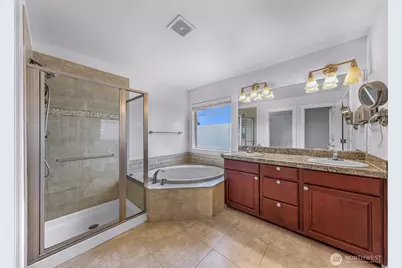 1757 9th Court NE, Issaquah, WA 98029 - Photo 17