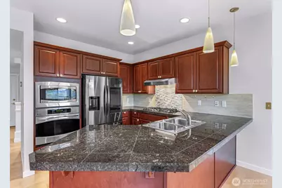 1757 9th Court NE, Issaquah, WA 98029 - Photo 7