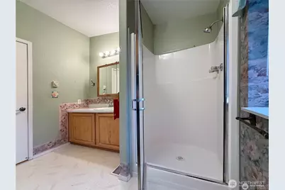 2610 E Section Street #44, Mount Vernon, WA 98274 - Photo 9