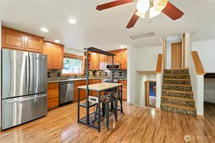 3546 Longhorn Dr NW, Bremerton, WA 98312 - Photo 9