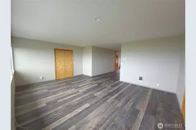 240 Stringtown Road, Ilwaco, WA 98624 - Photo 15