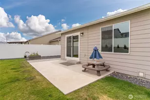 2425 SE 3rd St, East Wenatchee, WA 98802 - Photo 17
