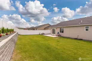 2425 SE 3rd St, East Wenatchee, WA 98802 - Photo 23