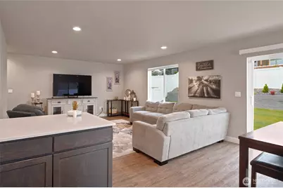 2425 SE 3rd Street, East Wenatchee, WA 98802 - Photo 11