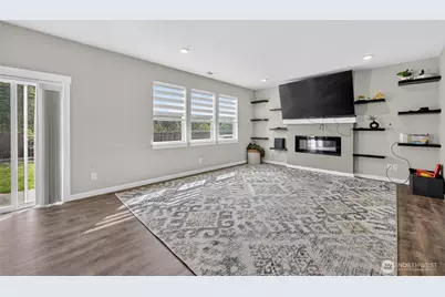 17435 129th Avenue E, Puyallup, WA 98374 - Photo 3