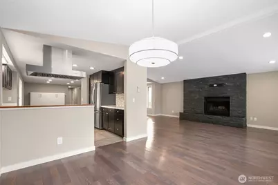 10818 31st Avenue SW, Seattle, WA 98146 - Photo 7