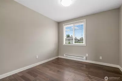 10818 31st Avenue SW, Seattle, WA 98146 - Photo 29