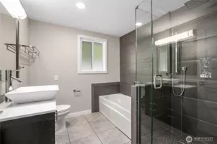 10818 31st Ave SW, Seattle, WA 98146 - Photo 27