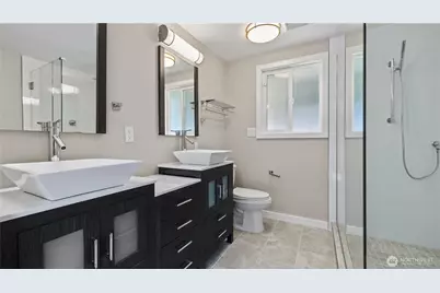 10818 31st Avenue SW, Seattle, WA 98146 - Photo 19