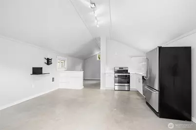 10818 31st Avenue SW, Seattle, WA 98146 - Photo 33
