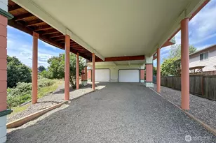 1623 W 5th St, Port Angeles, WA 98363 - Photo 29