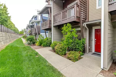 17417 118th Ave Ct E #F, Puyallup, WA 98374 - Photo 3