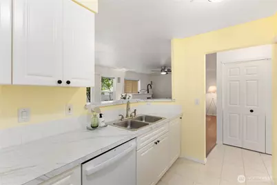 11518 12th Avenue W #D101, Everett, WA 98204 - Photo 13
