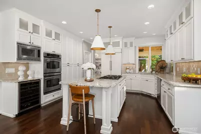 27212 SE 12th Place, Sammamish, WA 98075 - Photo 15