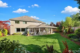 27212 SE 12th Pl, Sammamish, WA 98075 - Photo 37