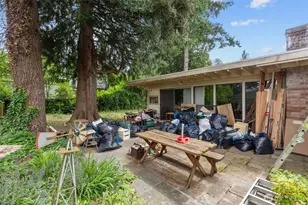 1212 146th Ave SE, Bellevue, WA 98007 - Photo 23