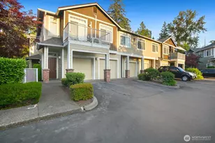 739 241st Ln SE, Sammamish, WA 98074 - Photo 1