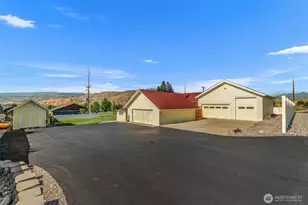 800 Autumn Crest Dr, Wenatchee, WA 98801 - Photo 39