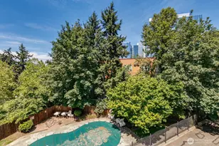 130 105th Ave SE, Bellevue, WA 98004 - Photo 13
