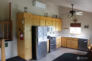 302 Davies Rd, Oroville, WA 98844 - Photo 3