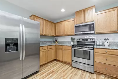 908 Daffodil Avenue NE, Orting, WA 98360 - Photo 11